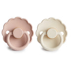 Frigg Daisy pacifier 2-pack in latex in Blush cream on a white background