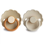 Frigg Daisy Bloom pacifier 2-pack in latex in Desert cream on a white background