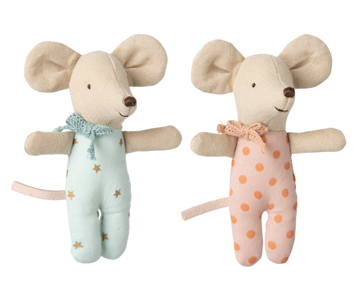 Maileg Baby Mouse Twins wearing a star-patterned and polkadot outfit on a white background