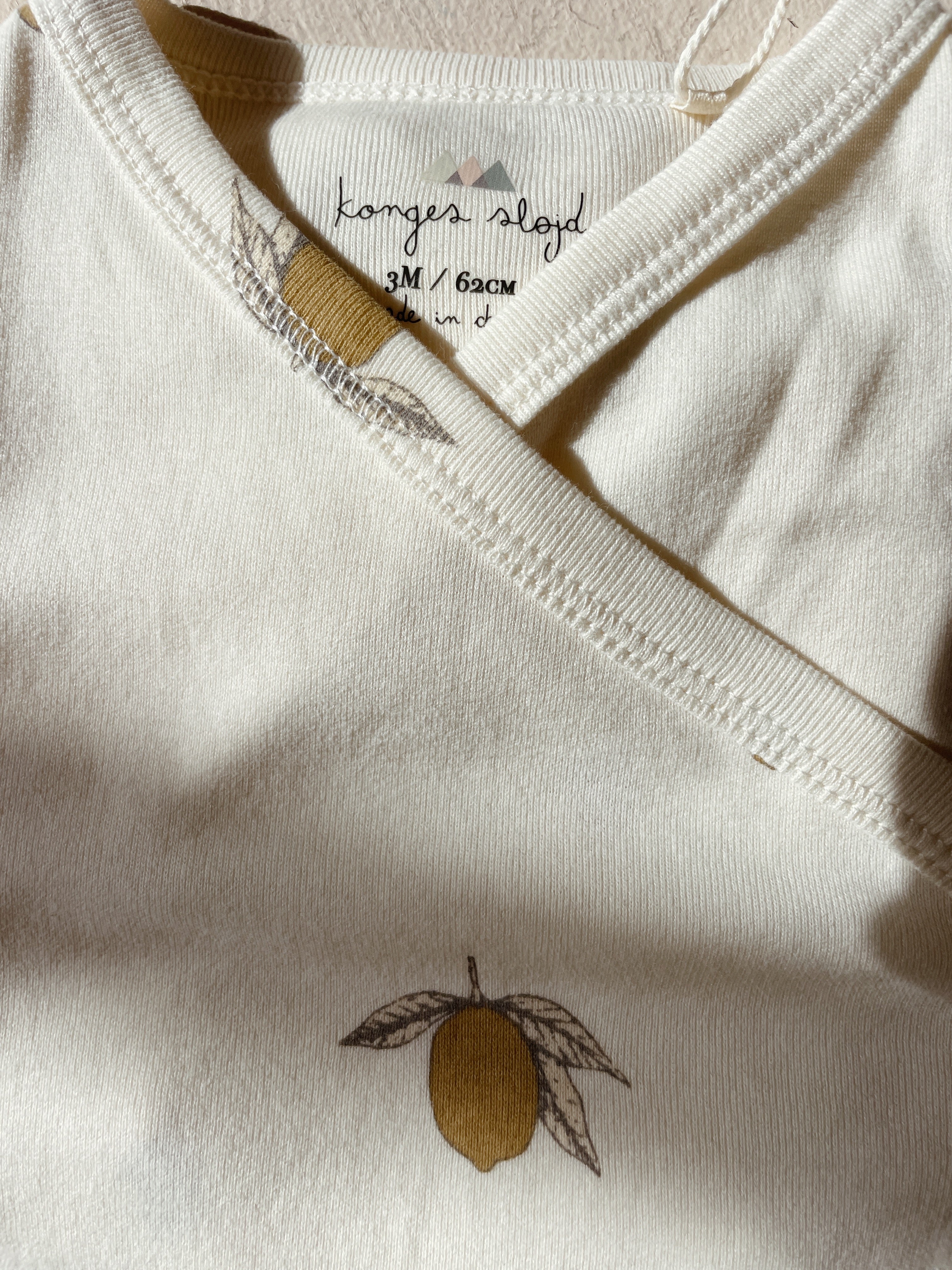 Newborn body Lemon