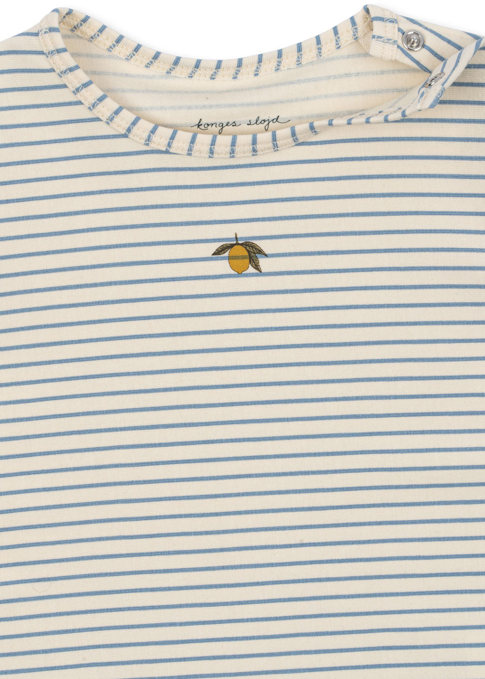 Close-up of Konges Sløjd basic blouse in Stripe Bluie collar and fabric