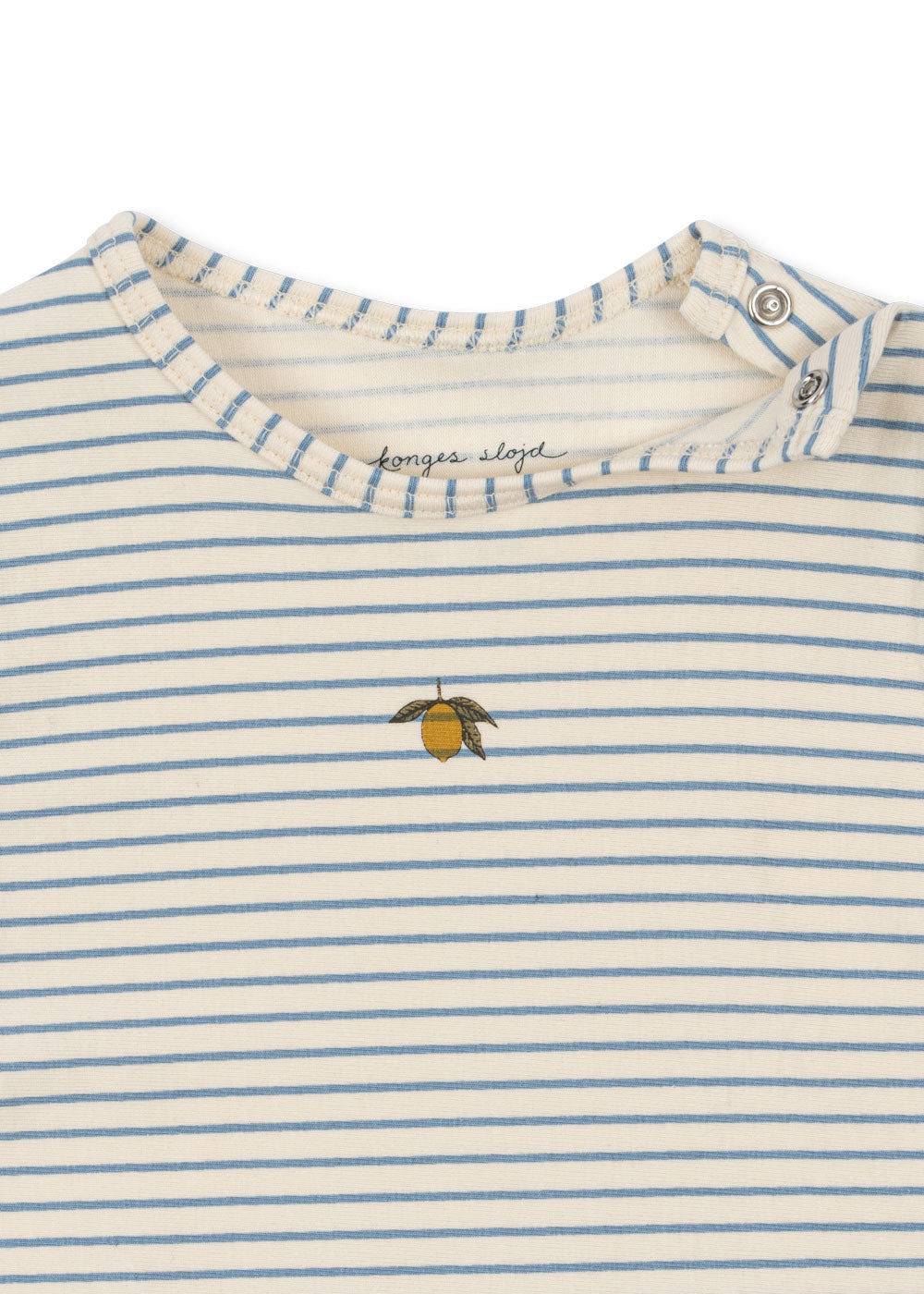 Close-up of Konges Sløjd basic onesie in Kubi and Stripe Bluie collar and fabric
