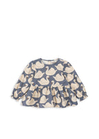 Front view of the Konges Sløjd Evia blouse in Swan print on a white background.