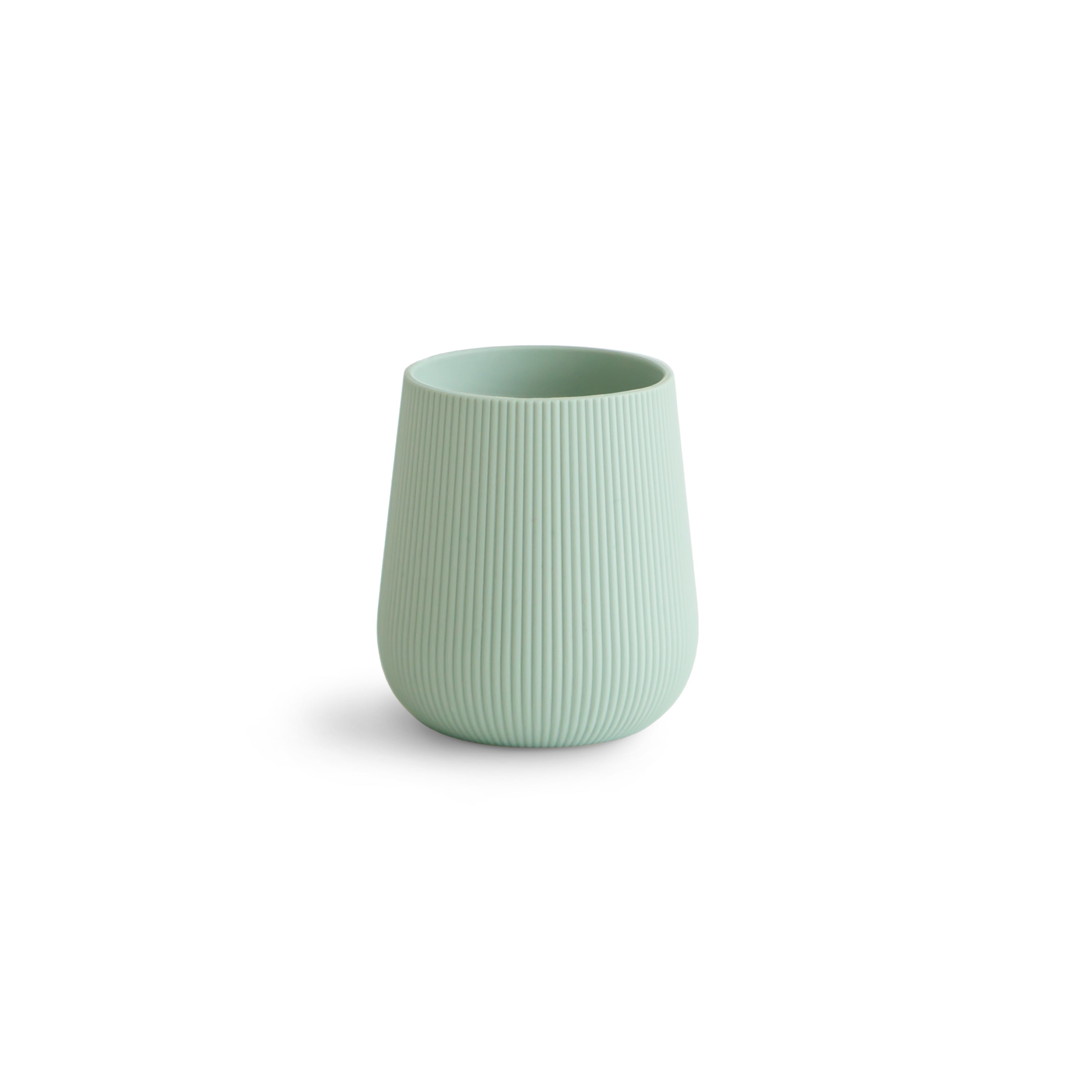 Mushie silicone starter cup in Cambridge blue on a white background